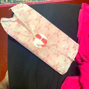 Jawbreaker pallet jeffree star